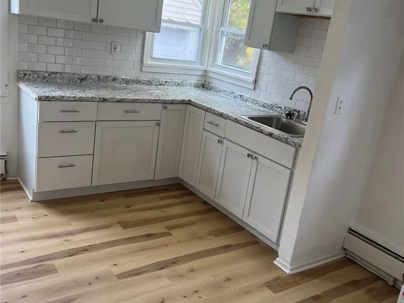 13612 Bennington Avenue, Cleveland, OH 44135 Photo 2