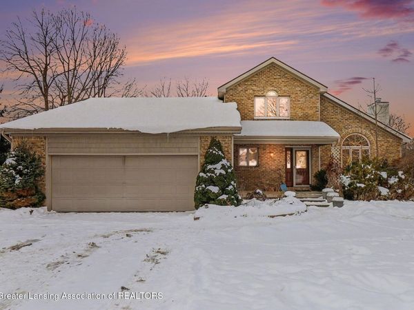 4151 Meadowdale Drive, Williamston, MI 48895