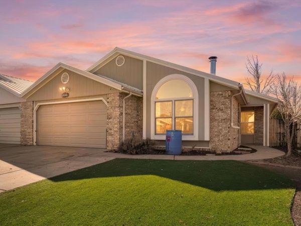 1959 Gomez Drive SW, Los Lunas, NM 87031