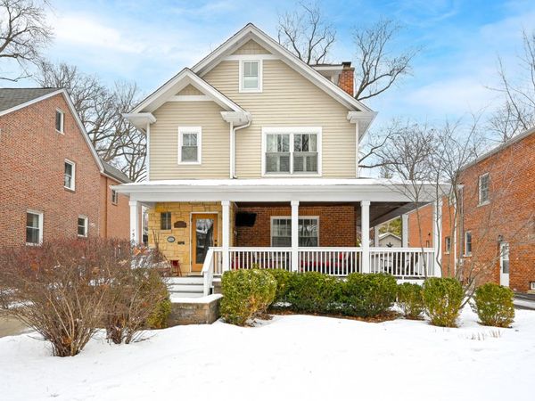 563 Taylor Avenue, Glen Ellyn, IL 60137