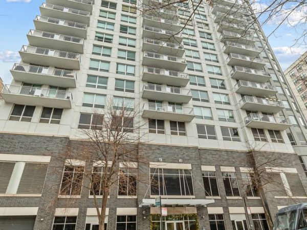 421 W Huron Street, Unit 805, Chicago, IL 60654