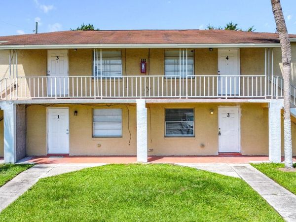 694 Michigan Court, Unit 1, St. Cloud, FL 34769