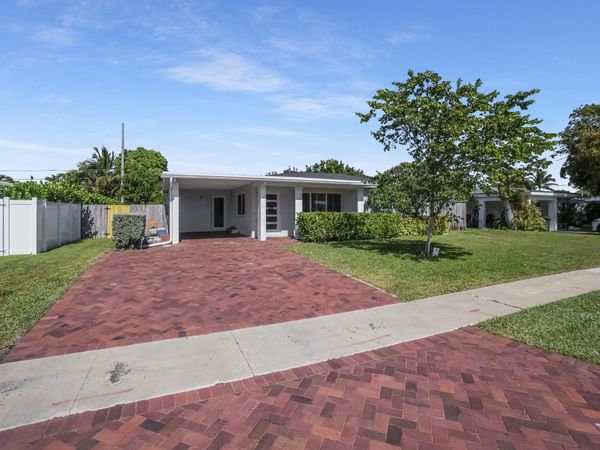 351 NE 28th Road, Boca Raton, FL 33431