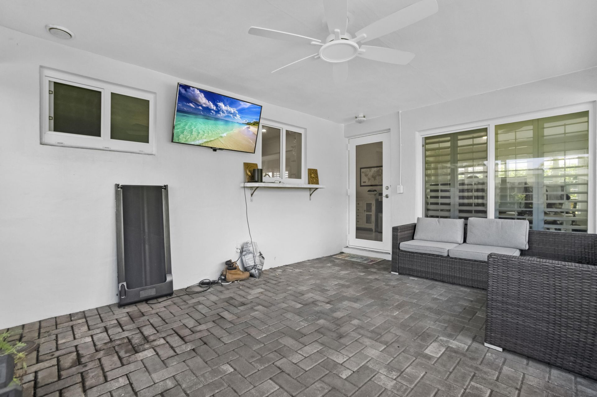 351 NE 28th Road, Boca Raton, FL 33431 Photo