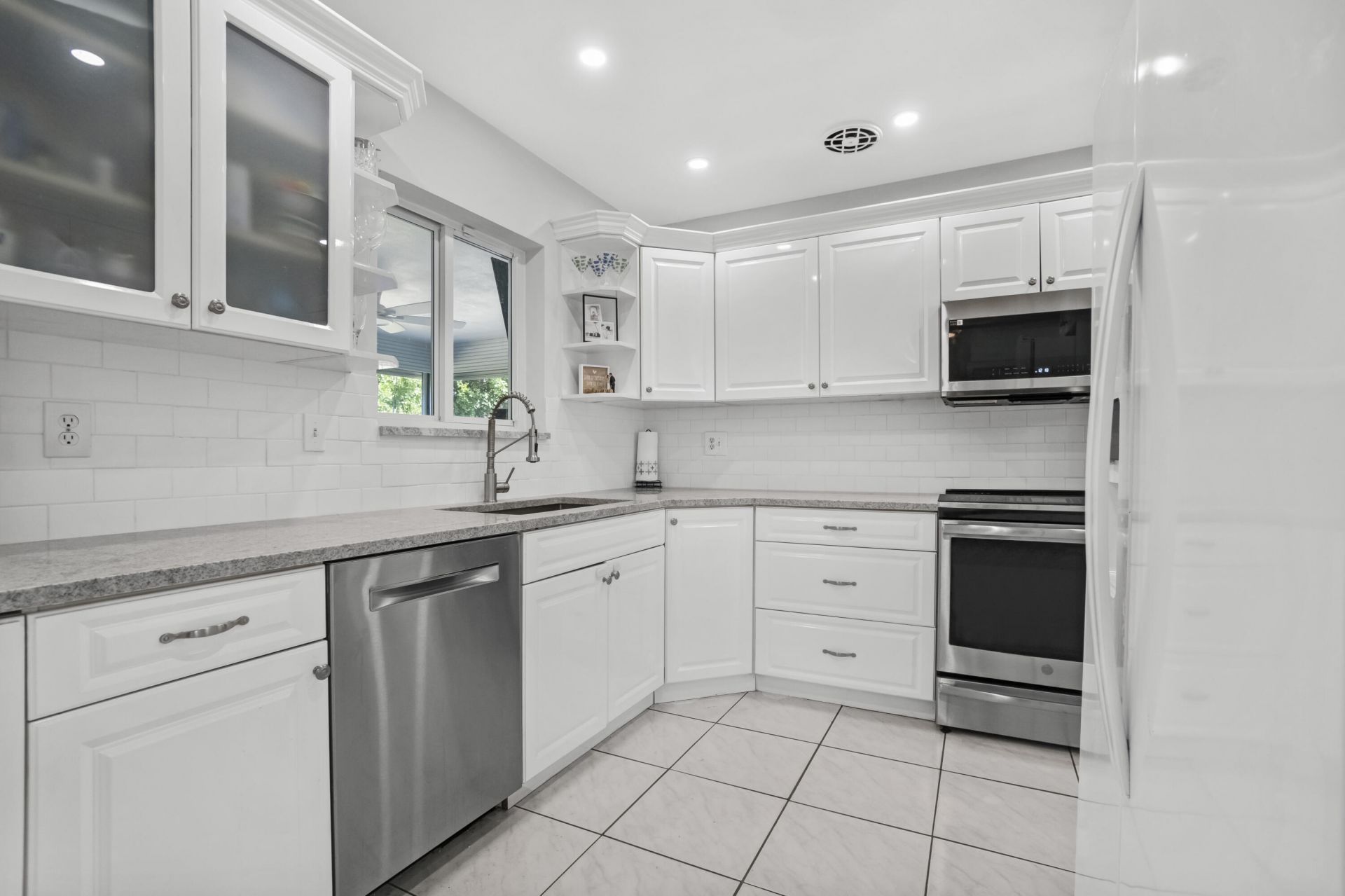 351 NE 28th Road, Boca Raton, FL 33431 Photo