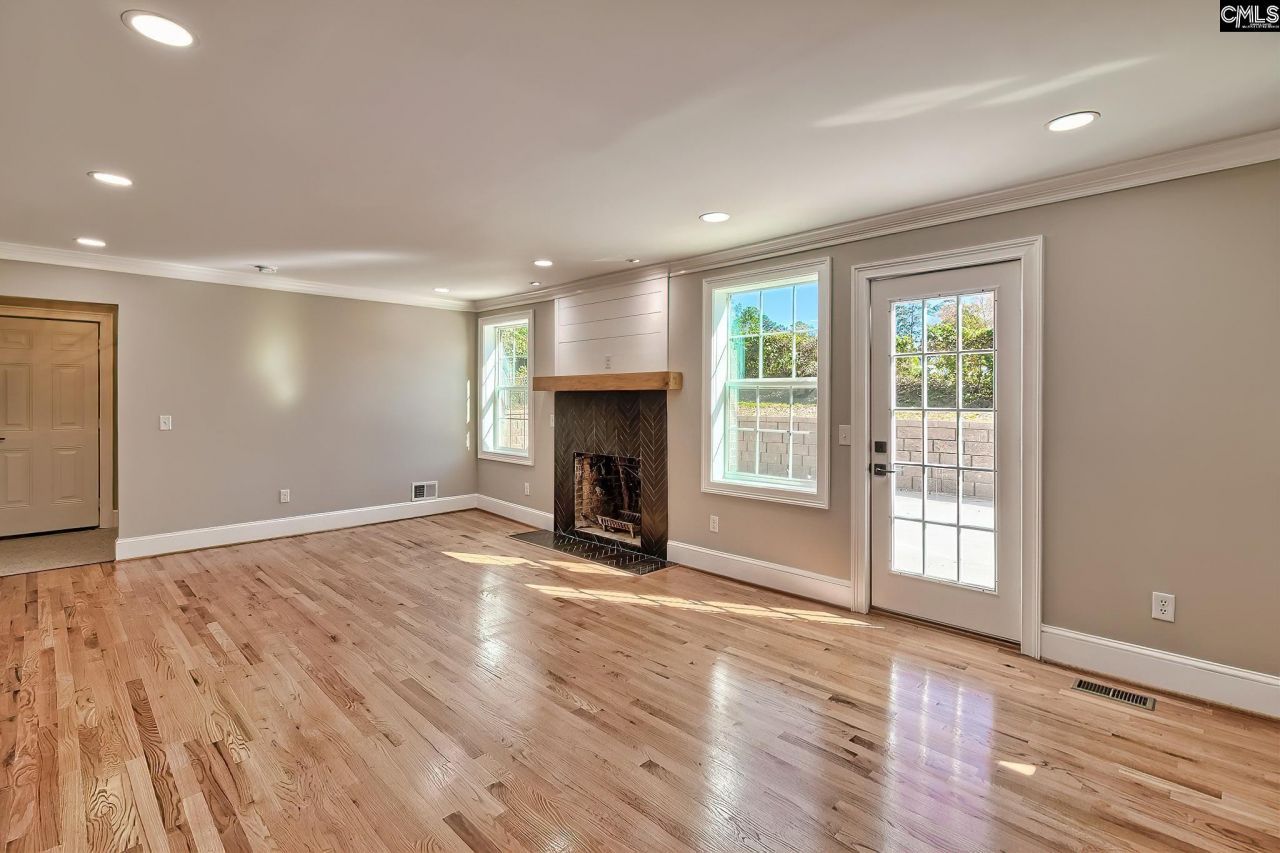 208 Juarez Court  Photo 21