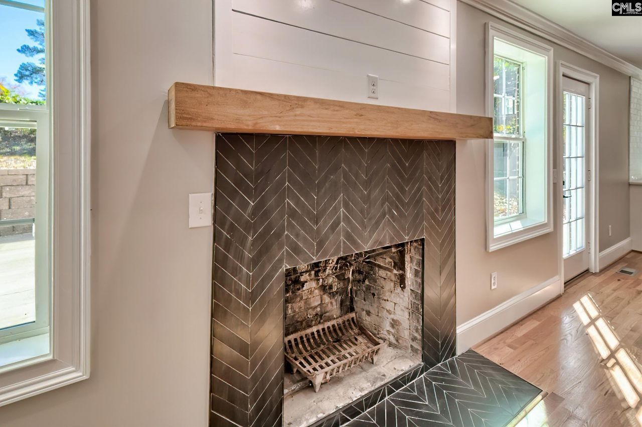 208 Juarez Court  Photo 24