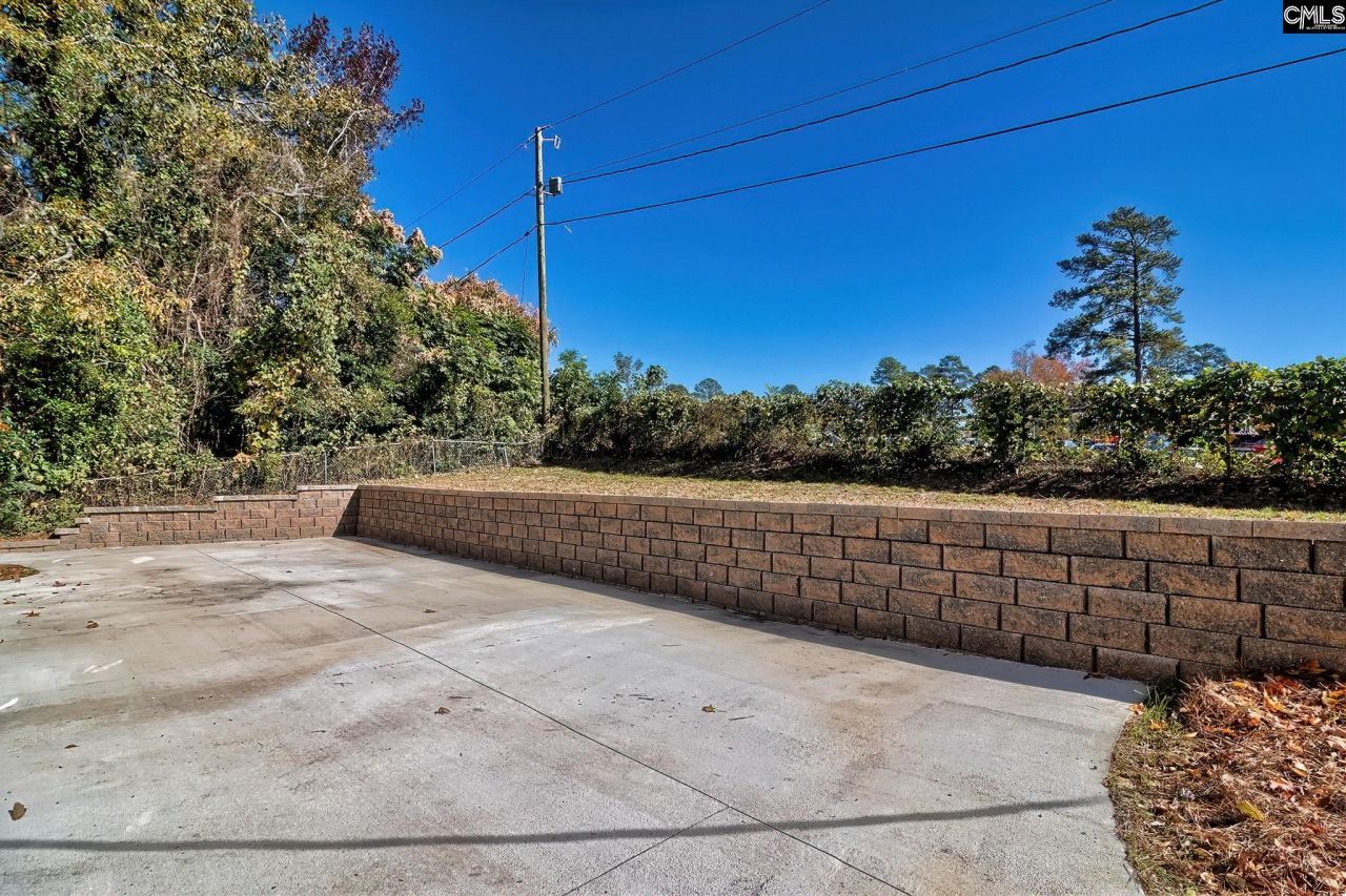 208 Juarez Court  Photo 46