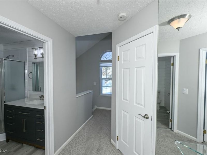 7121 W Cross Creek Trail, Brecksville, OH 44141 Photo 18