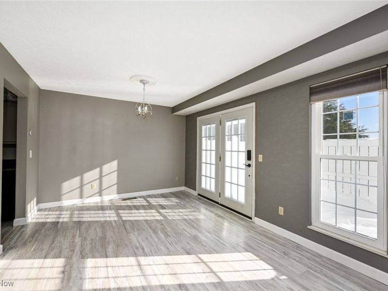 7121 W Cross Creek Trail, Brecksville, OH 44141 Photo 5