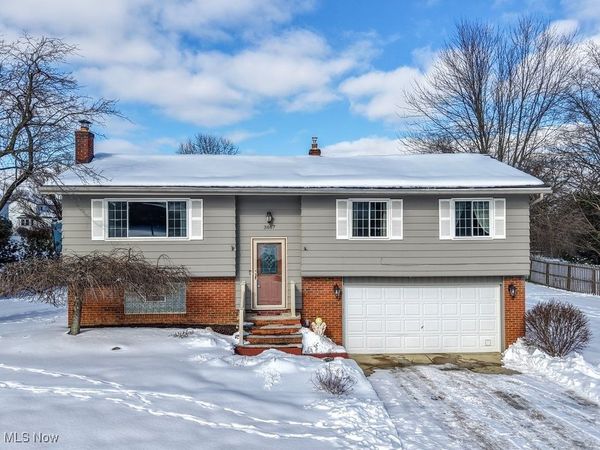 3667 Sleepy Hollow Road, Brunswick, OH 44212