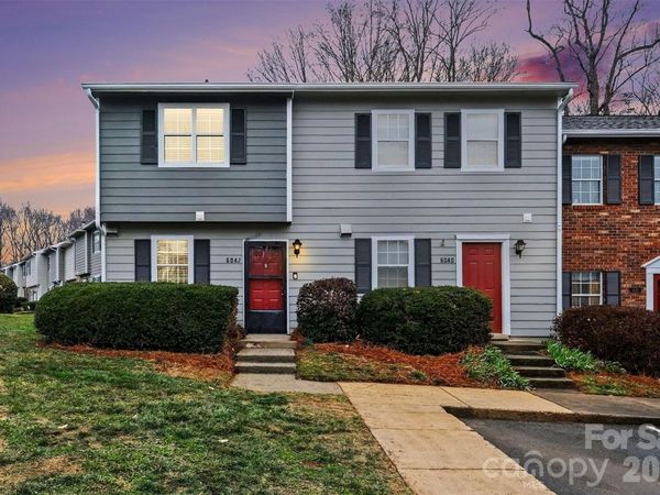 6042 Heath Valley Road , Charlotte, NC 28210