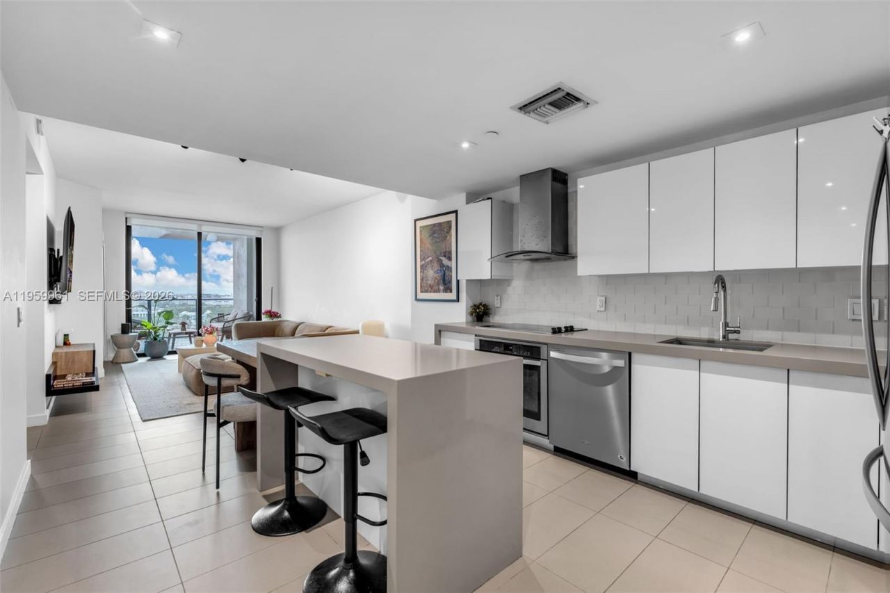 1600 NE 1st Ave, Unit 1511, Miami, FL 33132 Photo