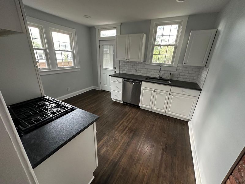 99-101 Tibet Road , Unit 2, Columbus, OH 43202 Photo 3