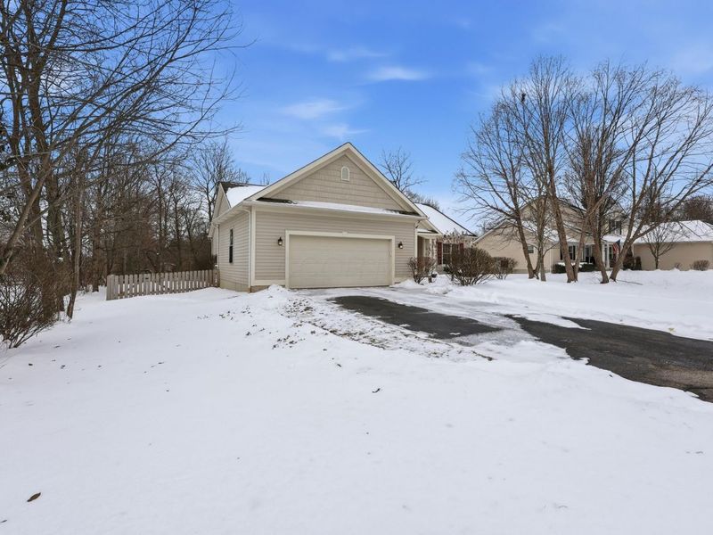 62 Jefferson Ridge Drive, Pataskala, OH 43062 Photo 4