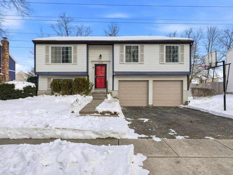 7330 Woodlow Drive, Reynoldsburg, OH 43068 Photo 1