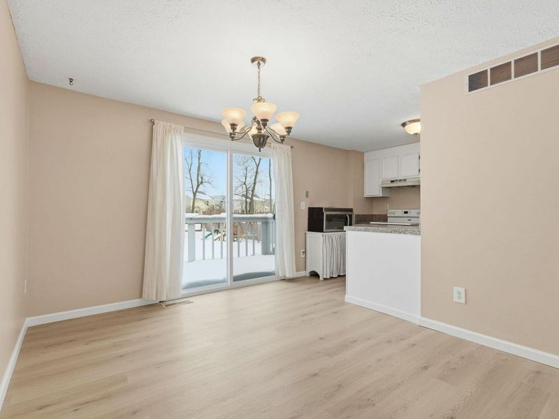 7330 Woodlow Drive, Reynoldsburg, OH 43068 Photo 13