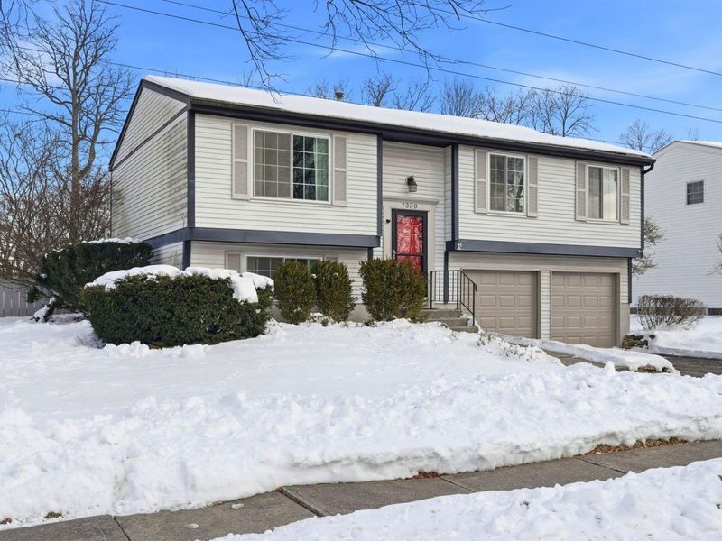 7330 Woodlow Drive, Reynoldsburg, OH 43068 Photo 4