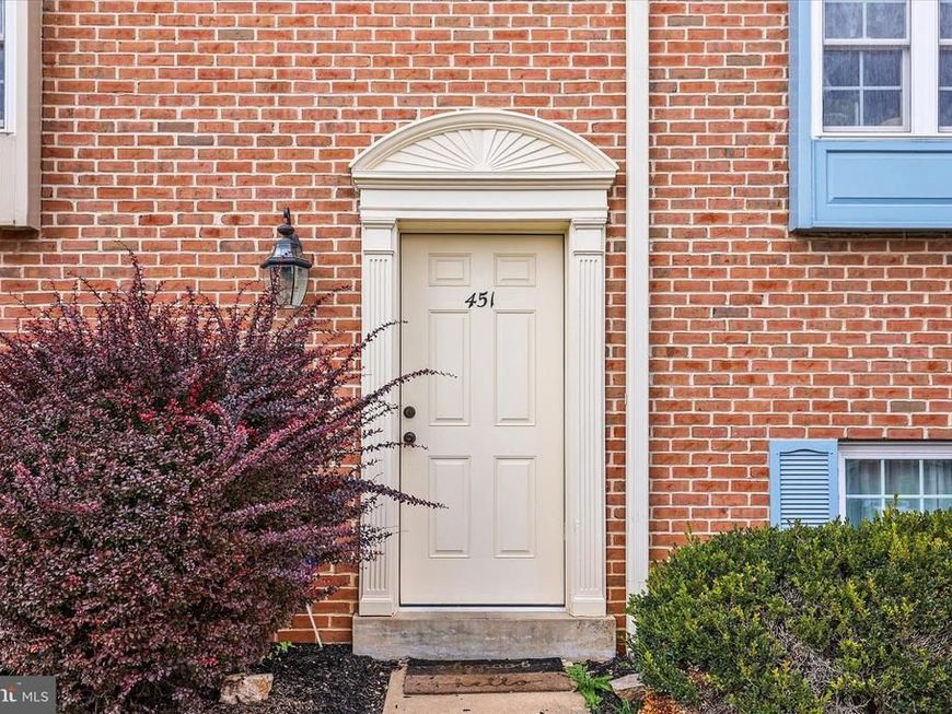 451 Weldon Drive, Unit 451, York, PA 17404 Main Photo