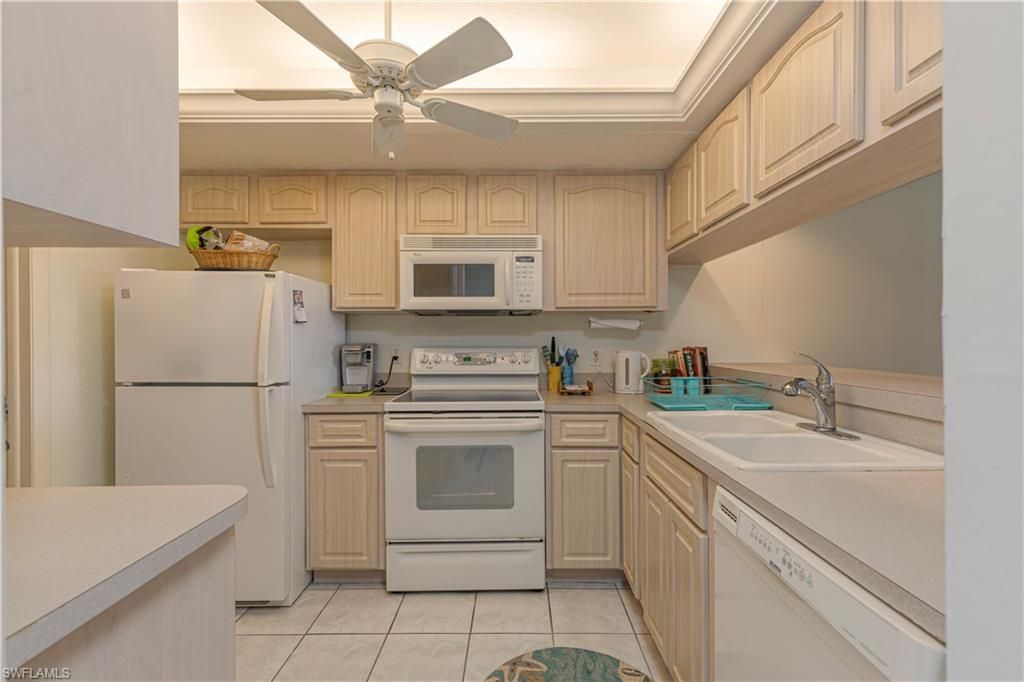 4549 SE 5th Pl, Unit 213, Cape Coral, FL 33904 Photo