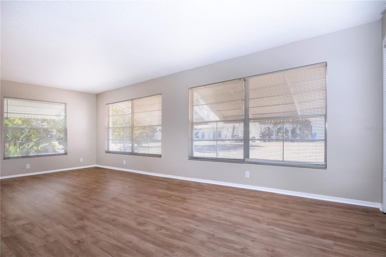 802 Buttonwood Drive, Bradenton, FL 34208 Photo