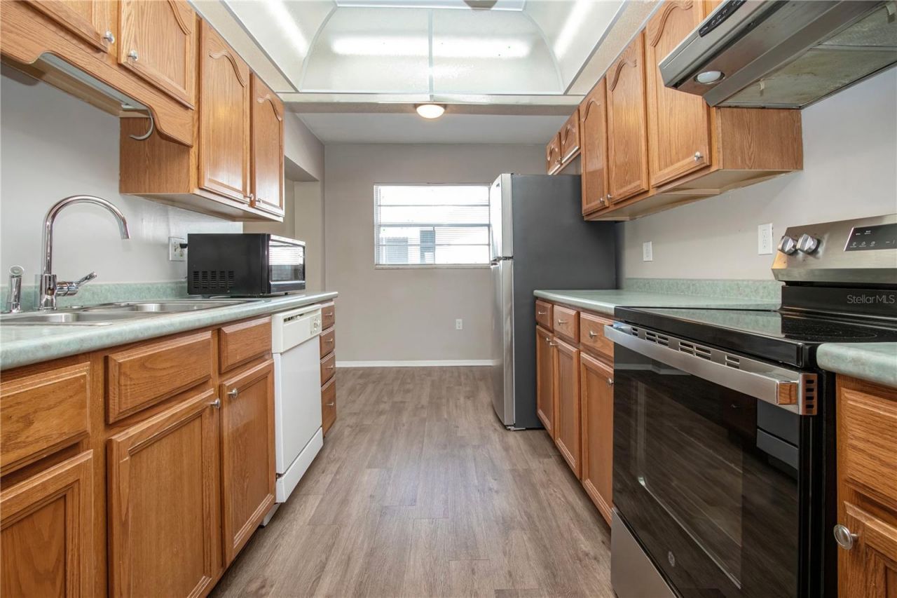 802 Buttonwood Drive, Bradenton, FL 34208 Photo