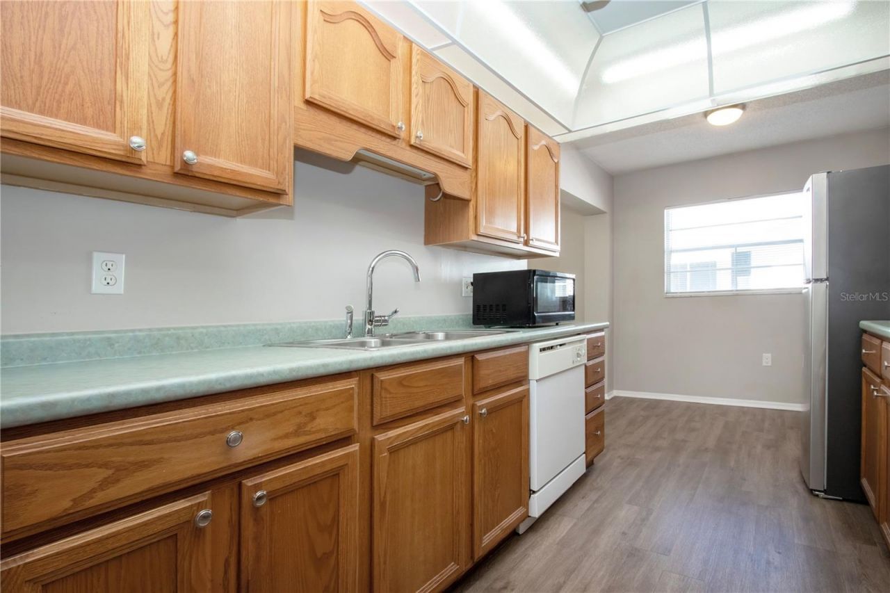 802 Buttonwood Drive, Bradenton, FL 34208 Photo