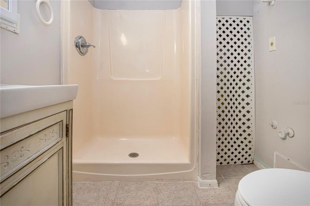 802 Buttonwood Drive, Bradenton, FL 34208 Photo