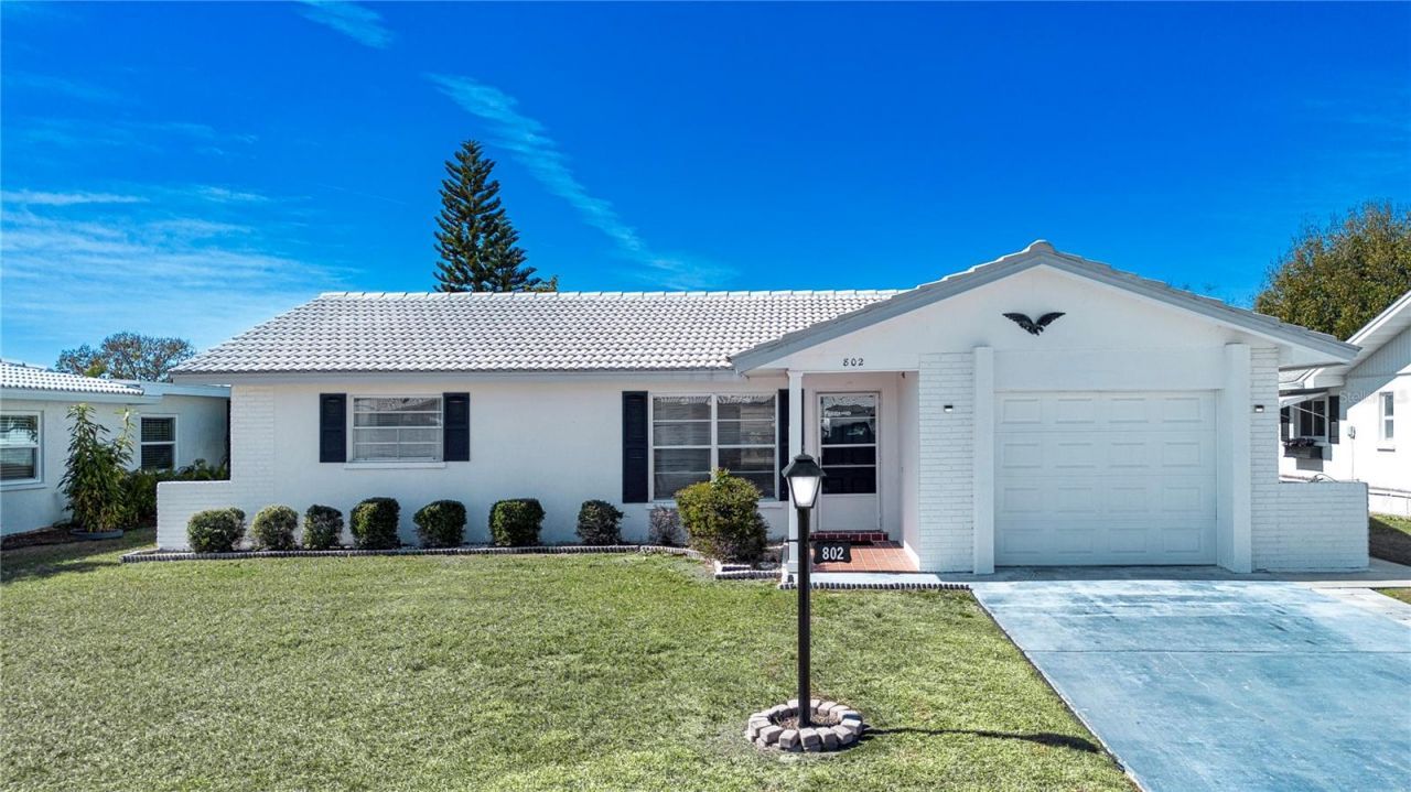 802 Buttonwood Drive, Bradenton, FL 34208 Photo