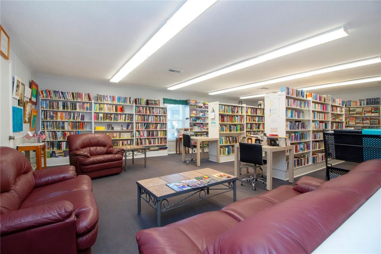 802 Buttonwood Drive, Bradenton, FL 34208 Photo