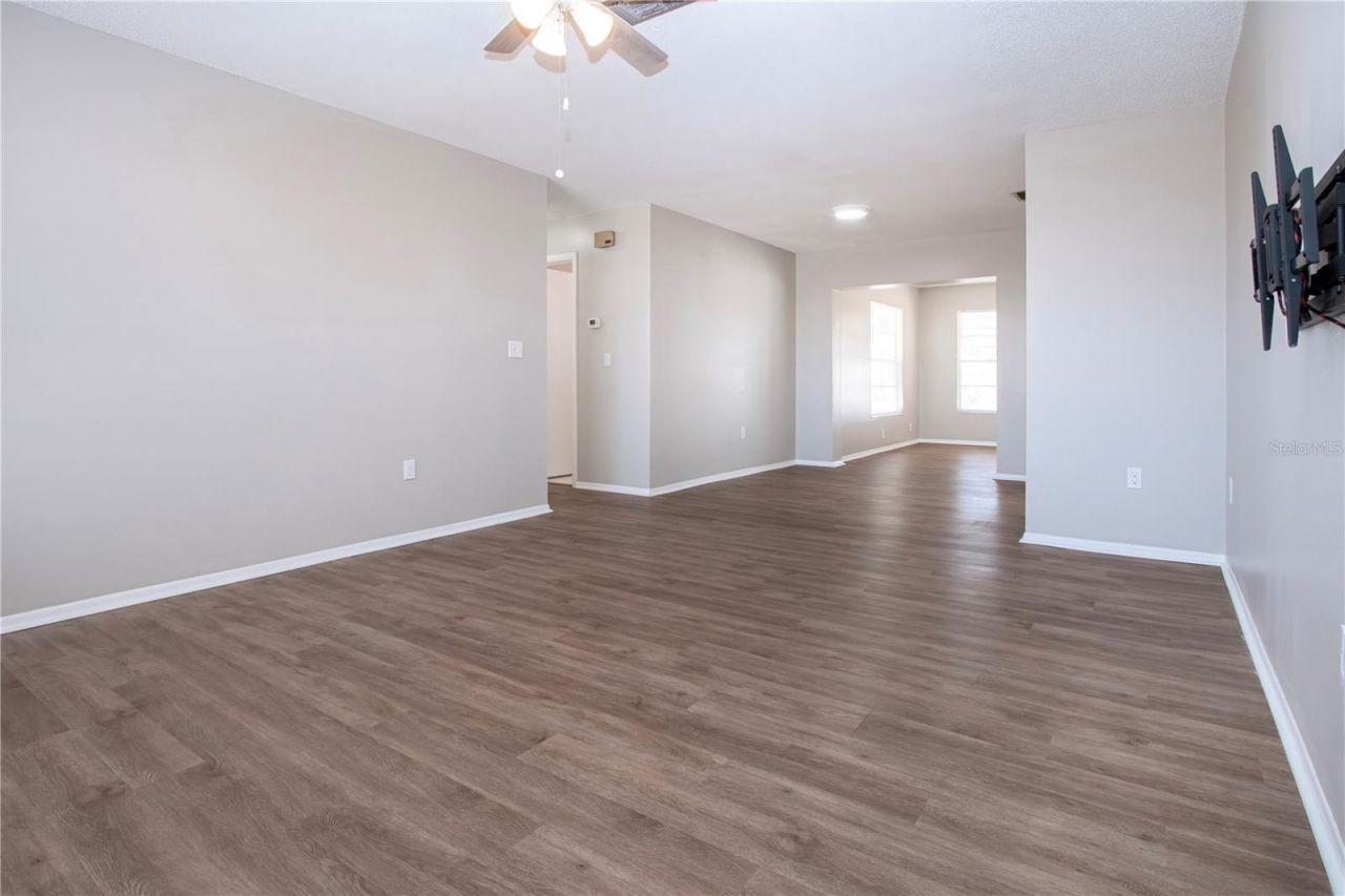 802 Buttonwood Drive, Bradenton, FL 34208 Photo