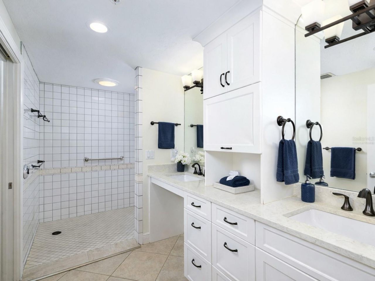 1255 N Gulfstream Avenue, Unit 1106, Sarasota, FL 34236 Photo