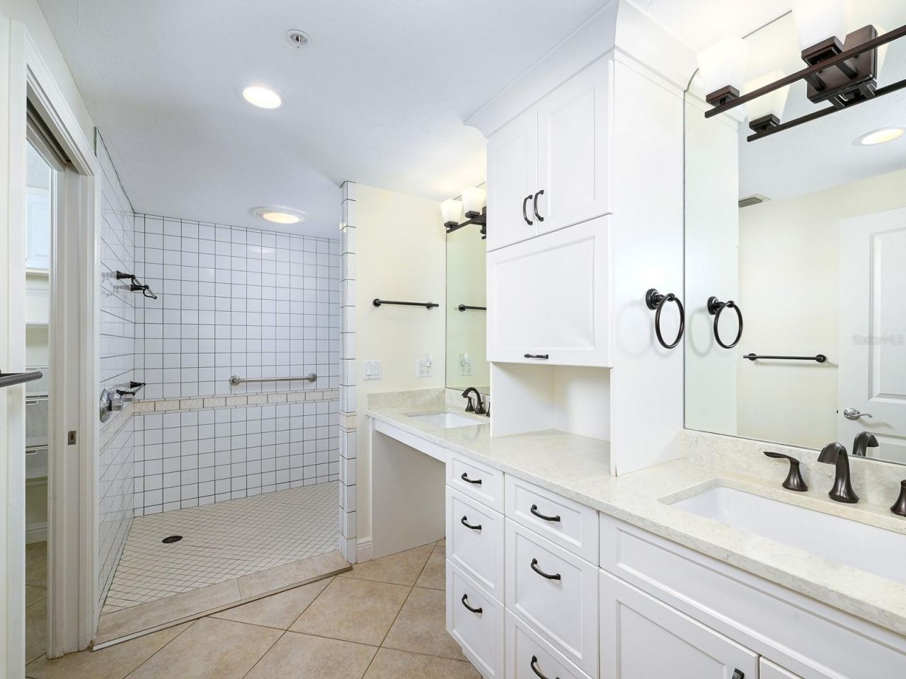 1255 N Gulfstream Avenue, Unit 1106, Sarasota, FL 34236 Photo