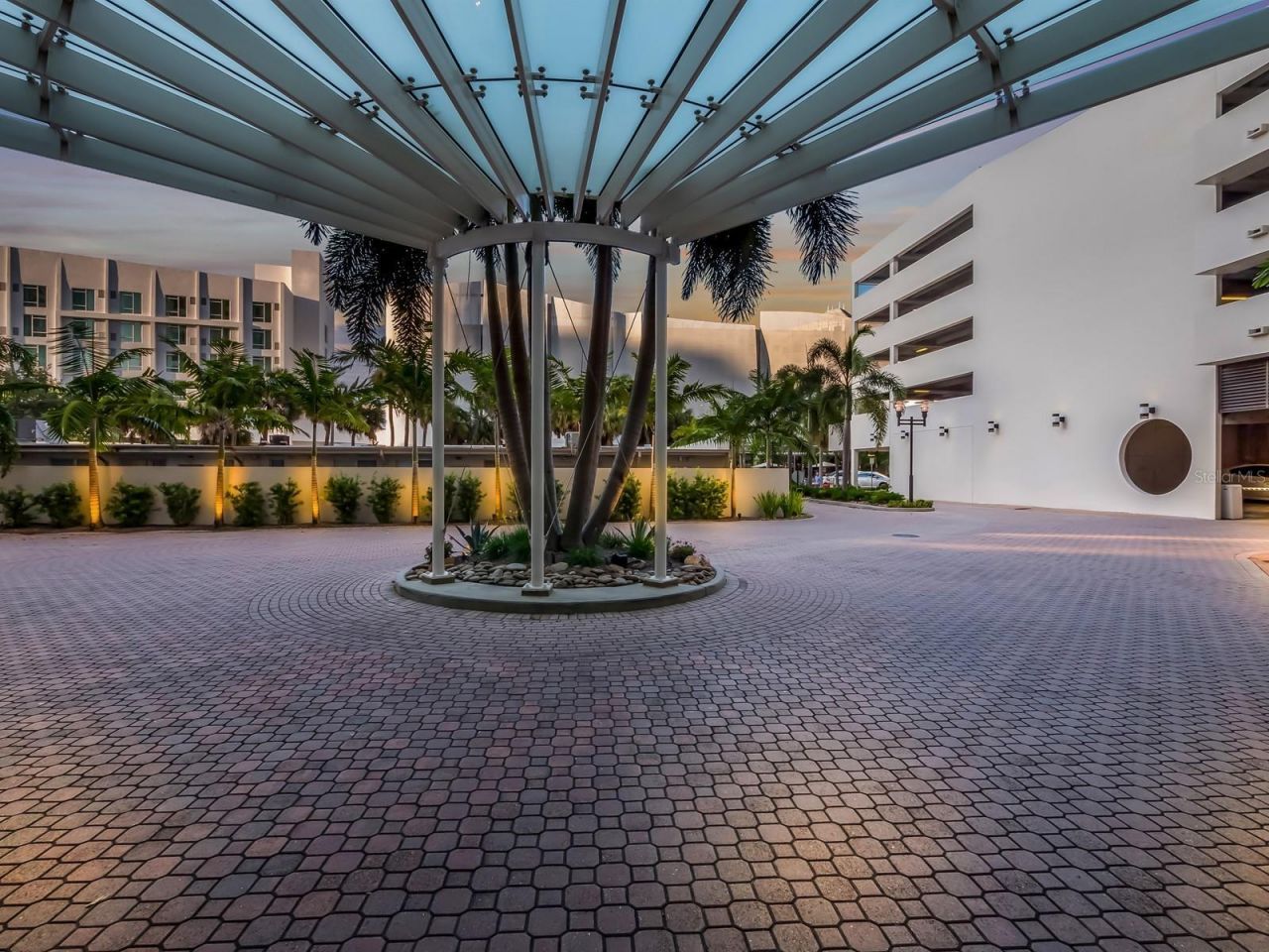 1255 N Gulfstream Avenue, Unit 1106, Sarasota, FL 34236 Photo
