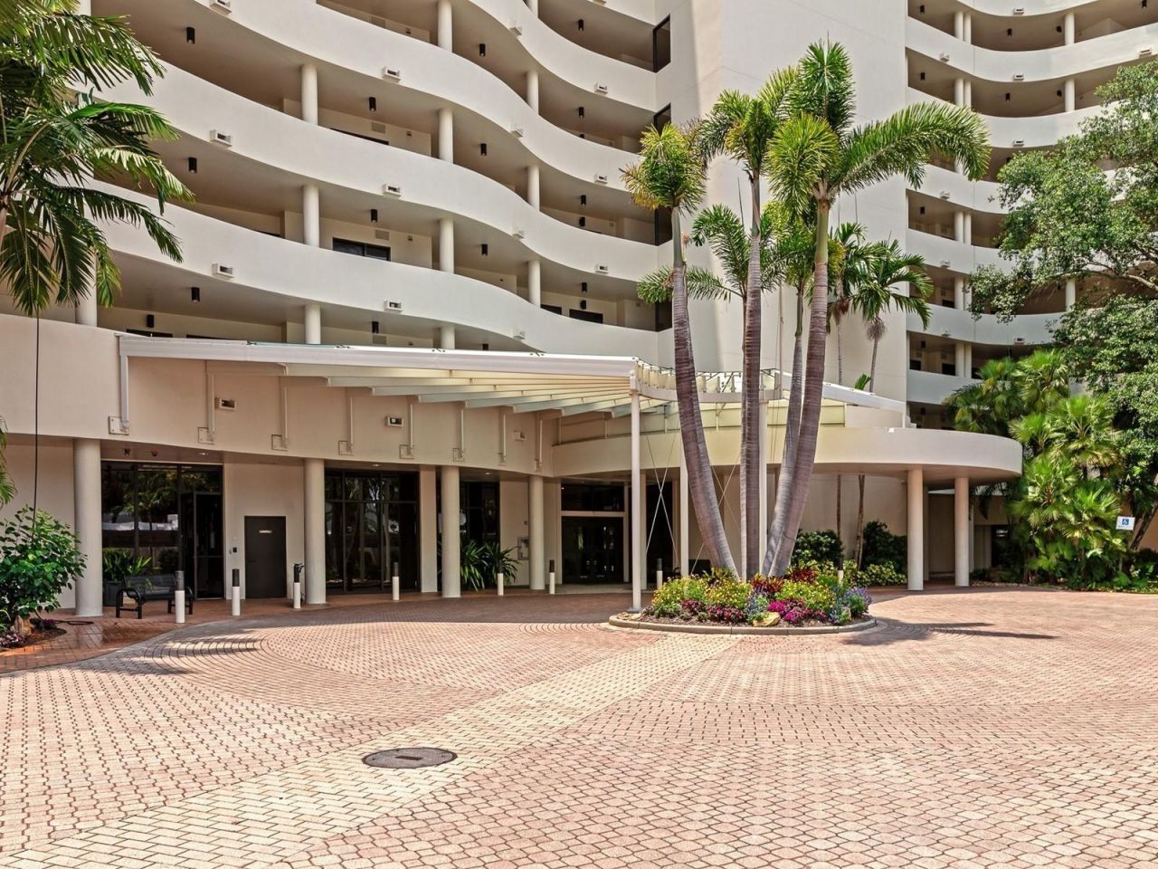 1255 N Gulfstream Avenue, Unit 1106, Sarasota, FL 34236 Photo