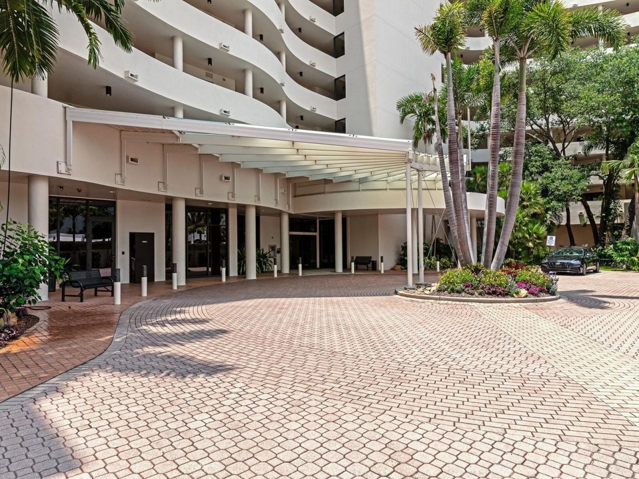 1255 N Gulfstream Avenue, Unit 1106, Sarasota, FL 34236 Photo
