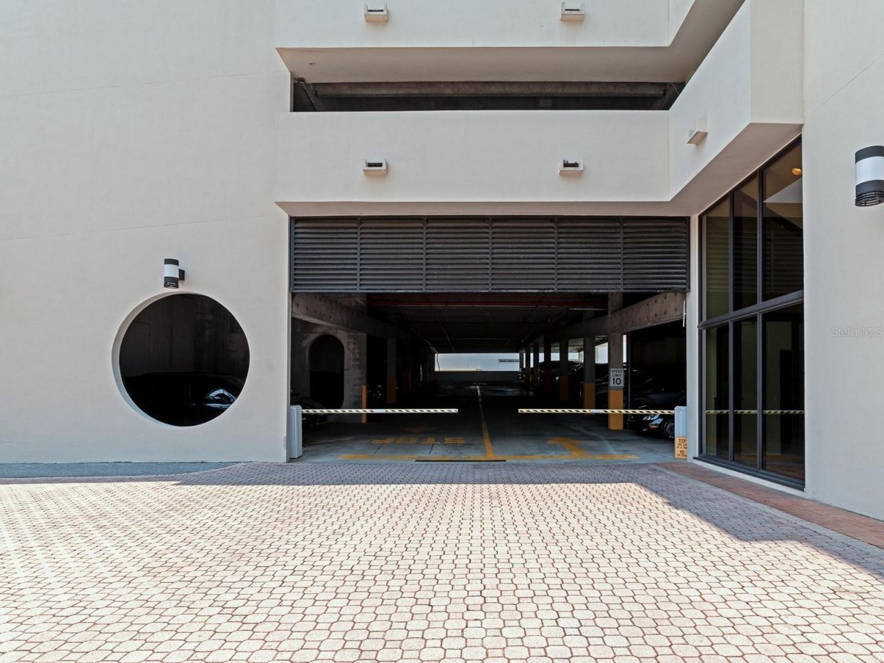 1255 N Gulfstream Avenue, Unit 1106, Sarasota, FL 34236 Photo