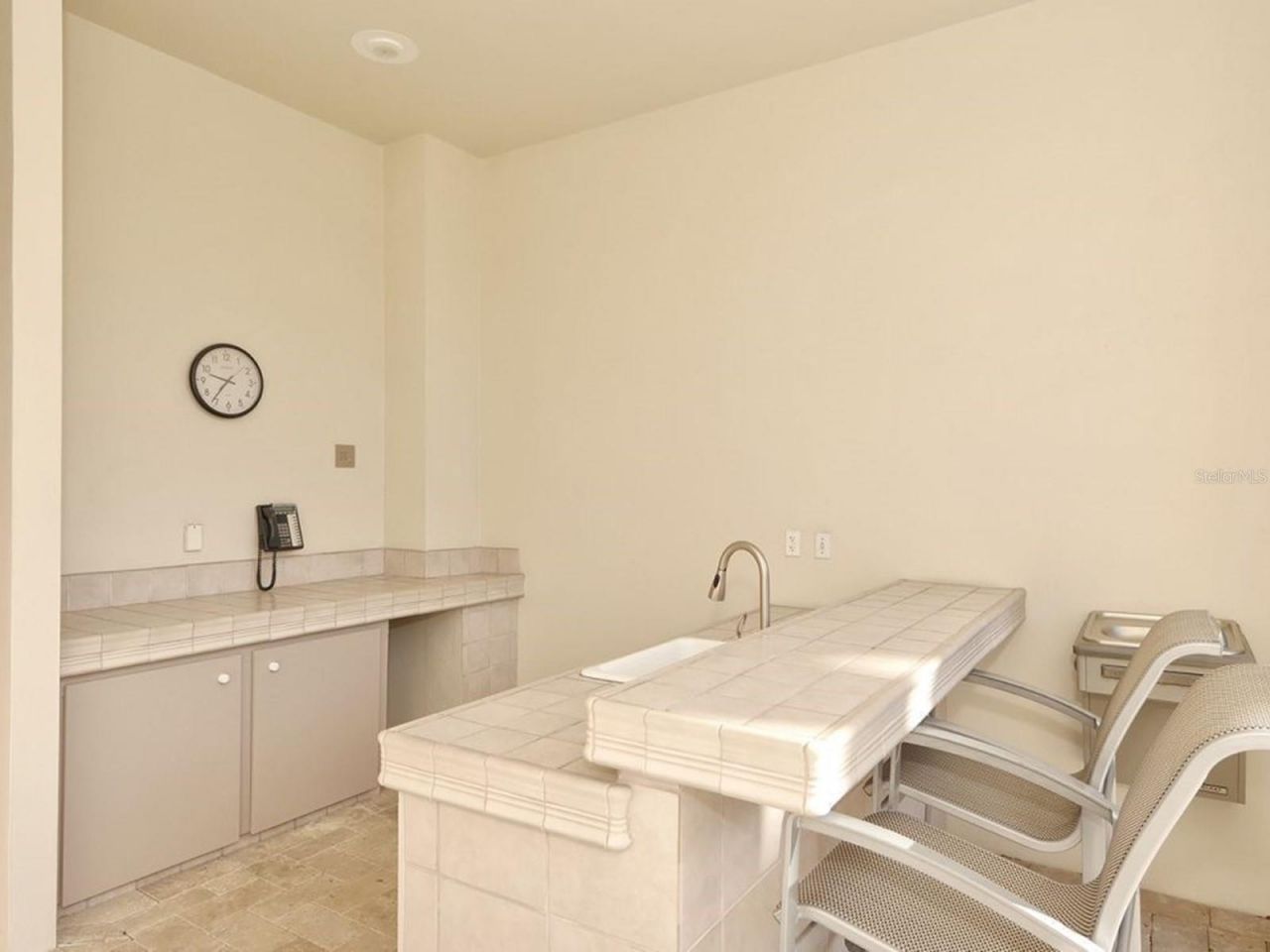 1255 N Gulfstream Avenue, Unit 1106, Sarasota, FL 34236 Photo