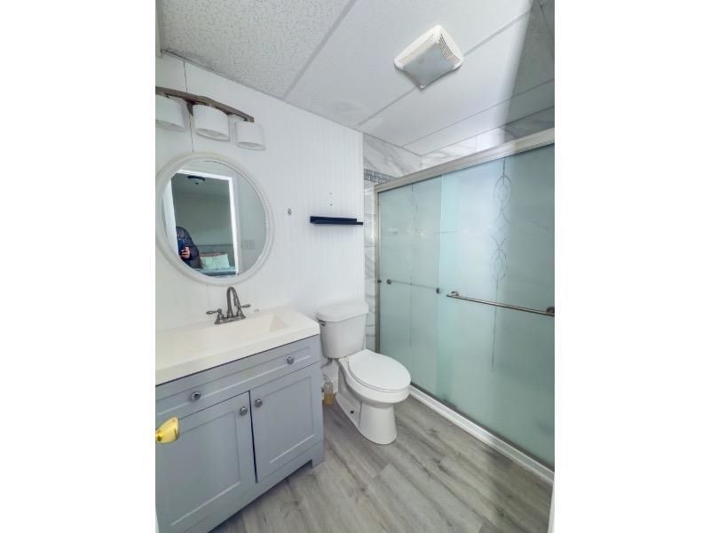 2000 Greens Blvd. Photo 11