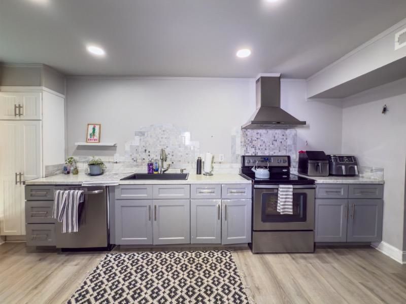 2000 Greens Blvd. Photo 24