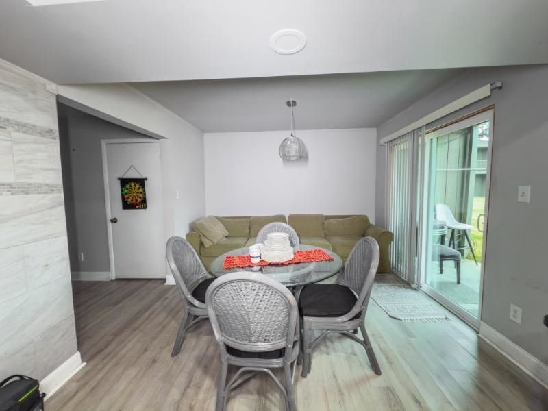 2000 Greens Blvd. Photo 31