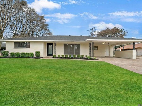 8343 Greenmoss Dr, Baton Rouge, LA 70806