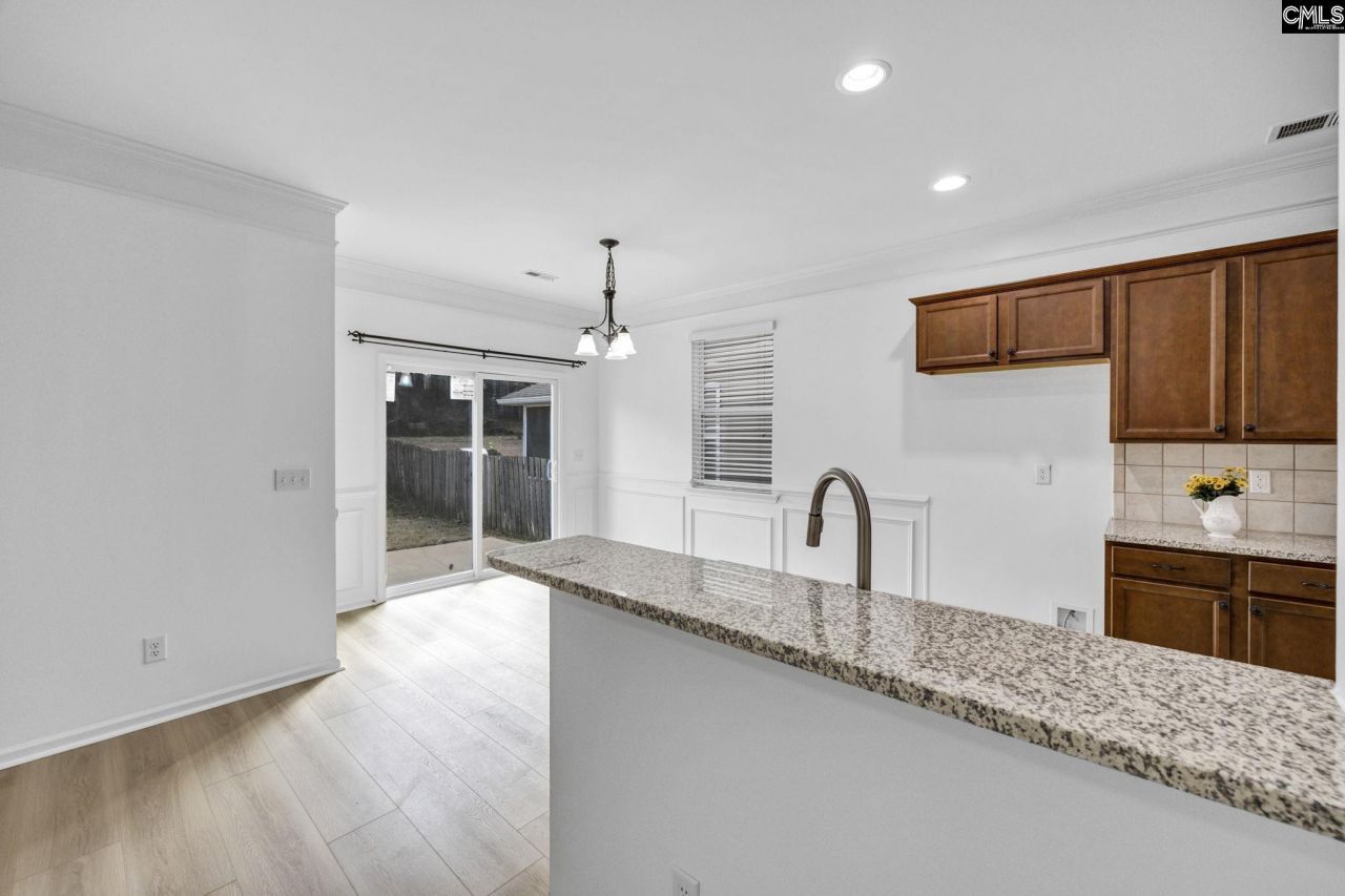 216 Ashmore Lane Photo 15