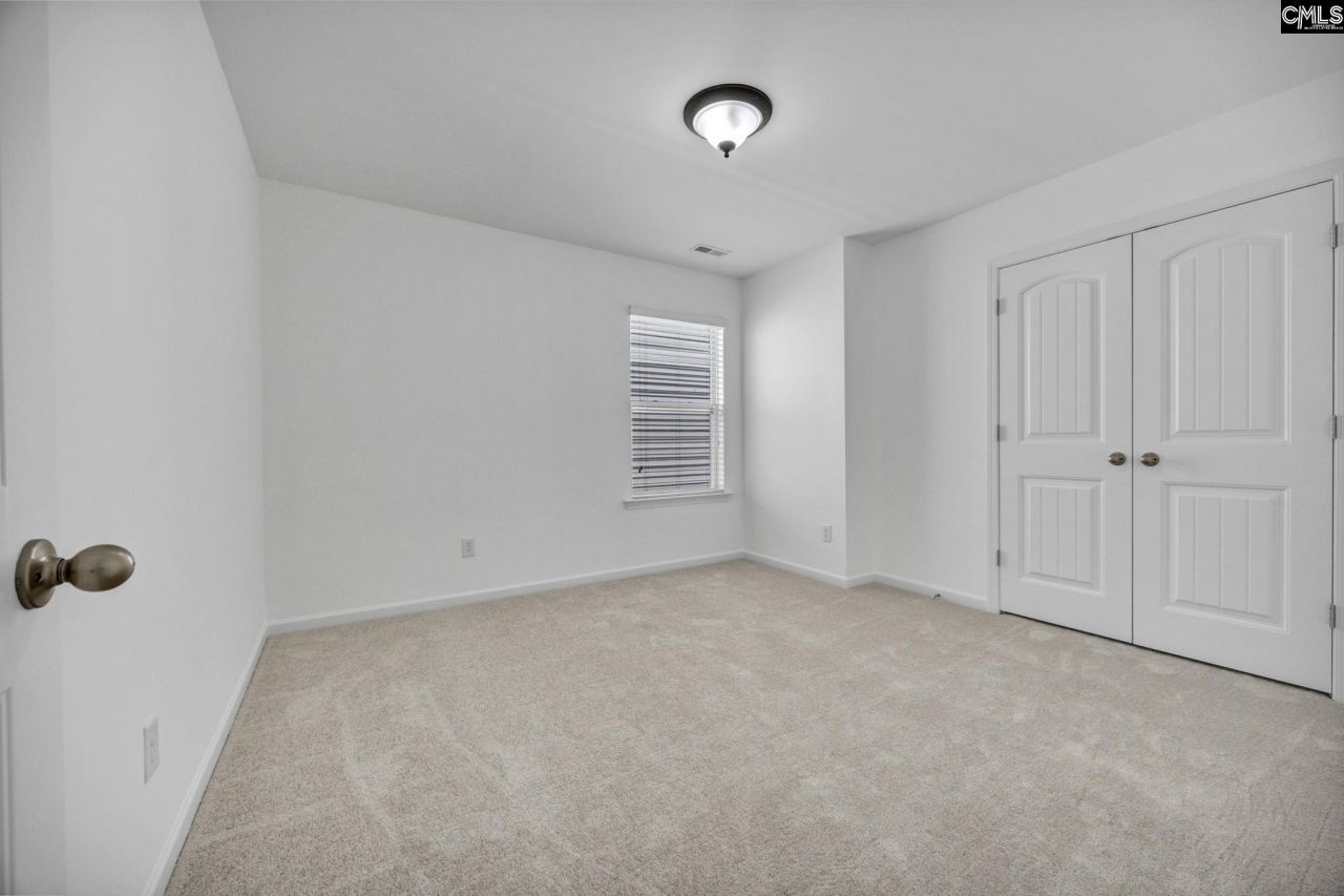 216 Ashmore Lane Photo 26