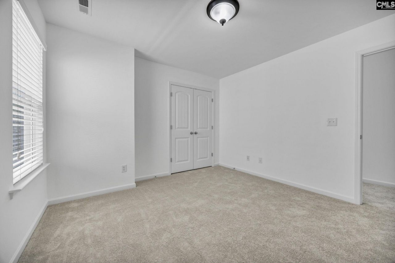 216 Ashmore Lane Photo 27