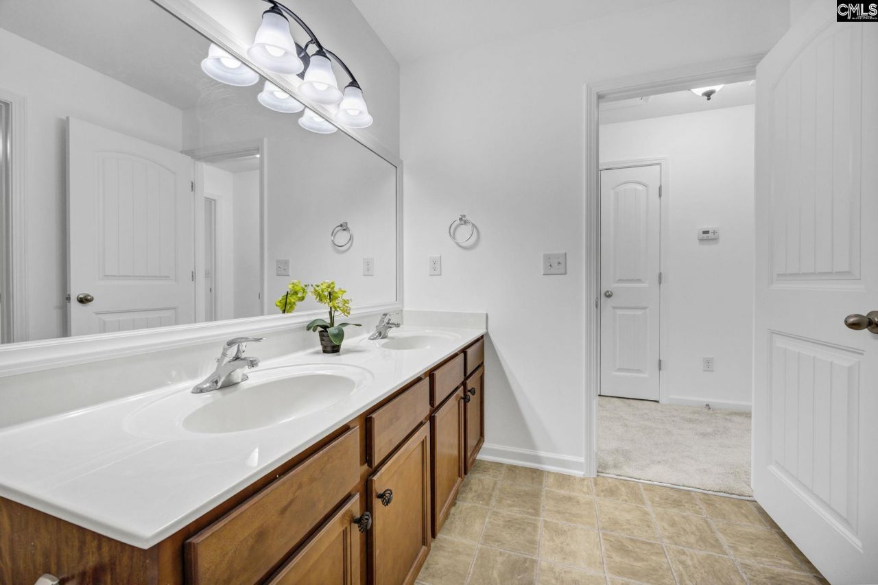 216 Ashmore Lane Photo 30