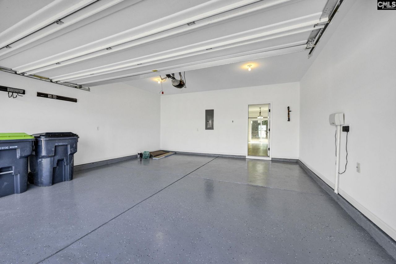 216 Ashmore Lane Photo 35