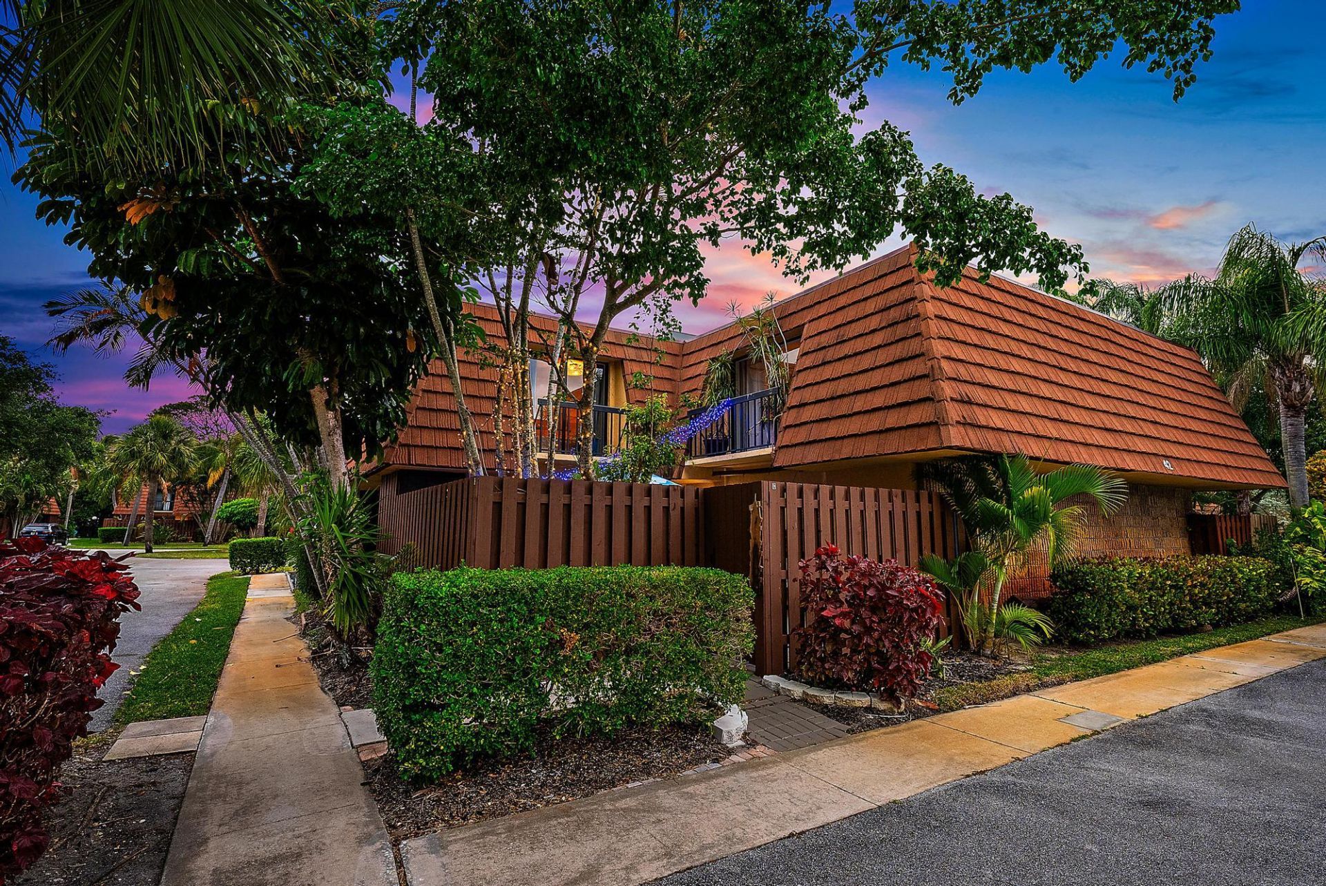 825 Center Street, Unit 42c, Jupiter, FL 33458 Photo