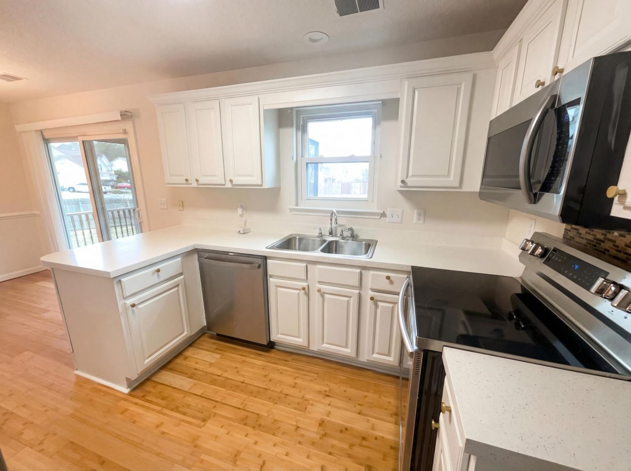 111 Jasmine Lane Photo 2