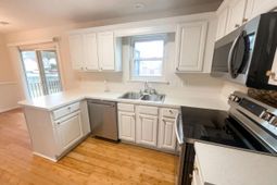 111 Jasmine Lane photo 4